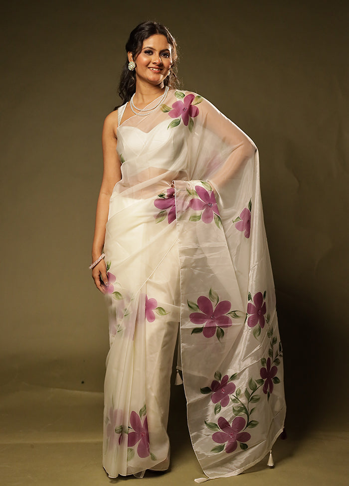 Shankhnaad Duo – Red Banarasi & White Organza Sarees