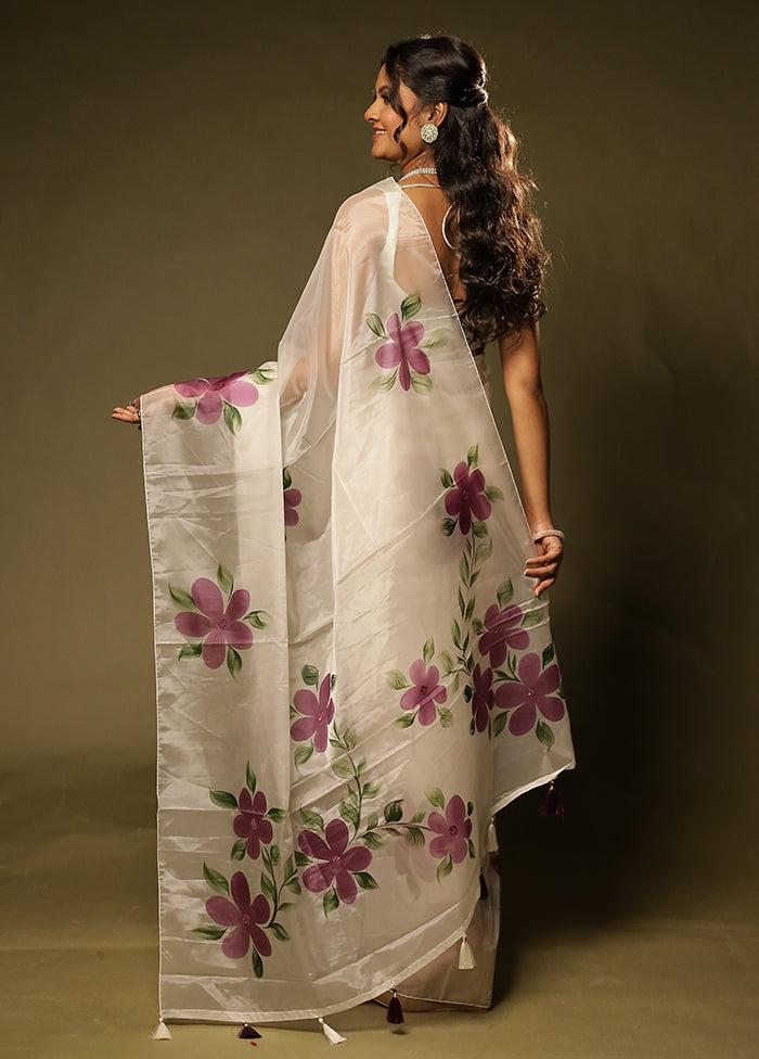 Shankhnaad Duo – Red Banarasi & White Organza Sarees