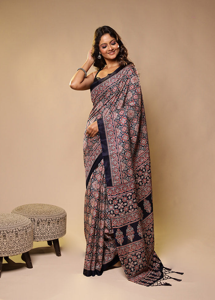 Lakshmi Aagman Duo – Maroon Kanjivaram & Multicolor Printed Silk Sarees