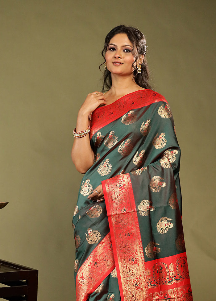 Black Baluchari Silk Saree With Blouse Piece
