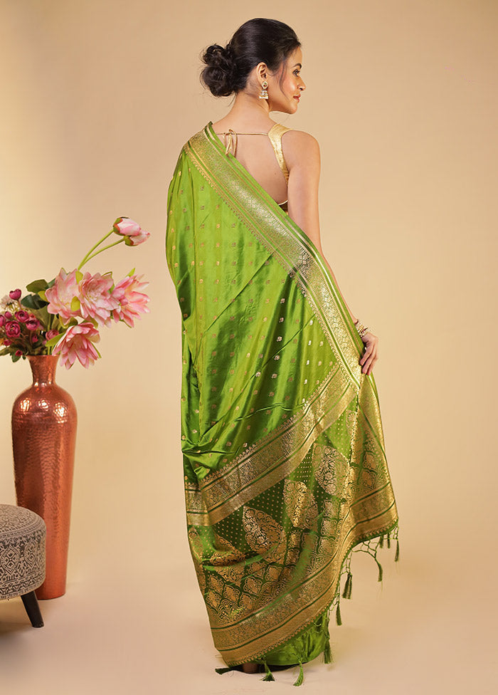 Green Dupion Silk Saree With Blouse Piece