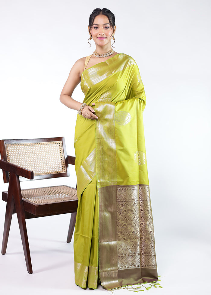 Green Kanjivaram Silk Saree With Blouse Piece