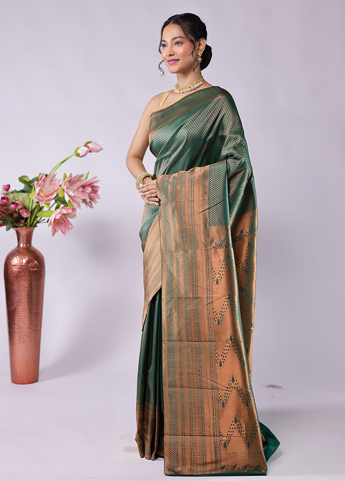 Grey Handloom Kanjivaram Pure Silk Saree With Blouse Piece