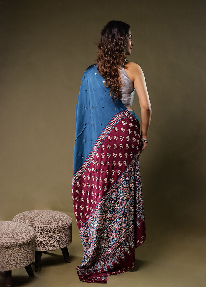 Blue Printed Silk Saree Without Blouse Piece
