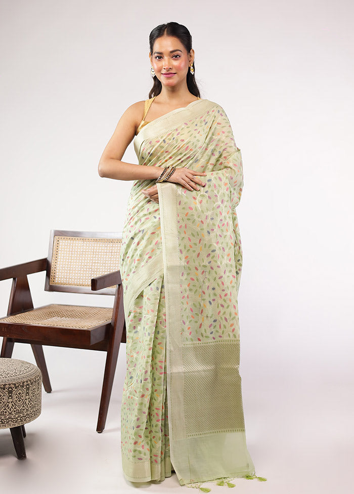 White Kora Silk Saree With Blouse Piece