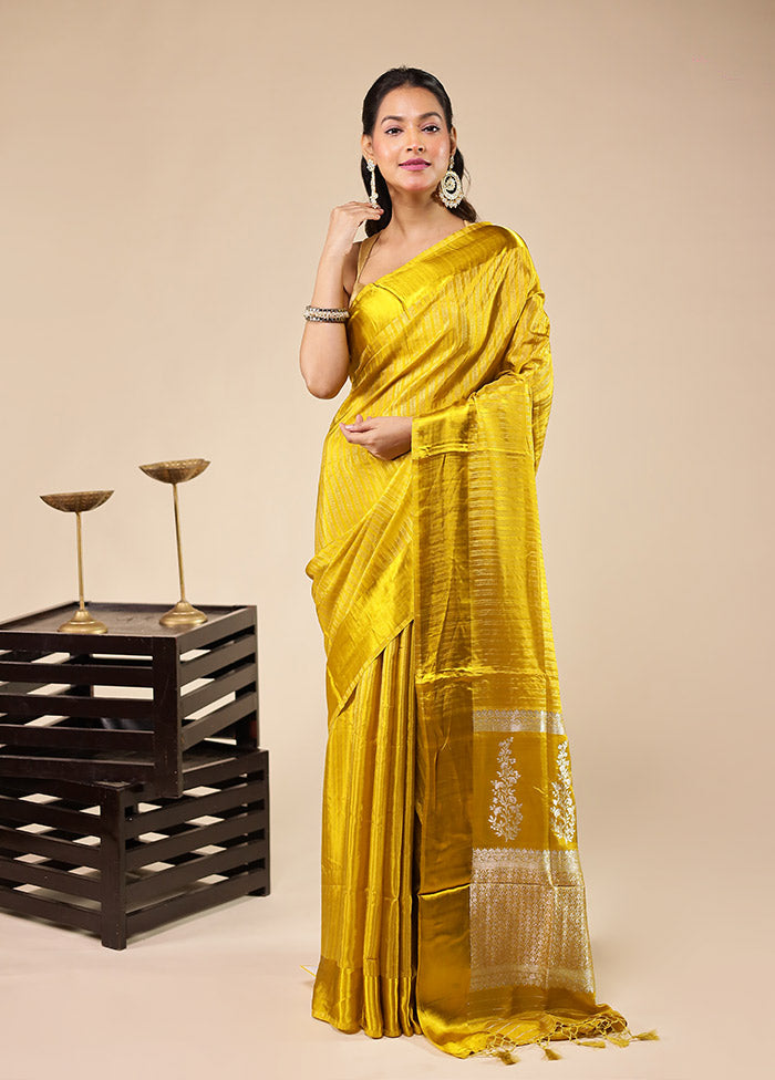Yellow Dupion Silk Saree With Blouse Piece