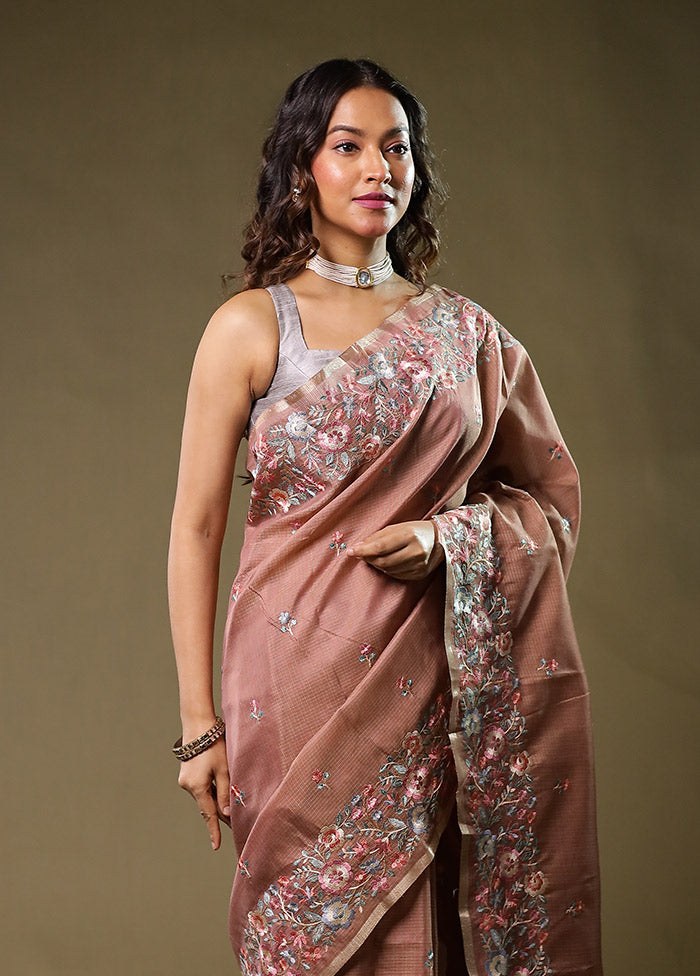 Cream Pure Cotton Saree With Blouse Piece
