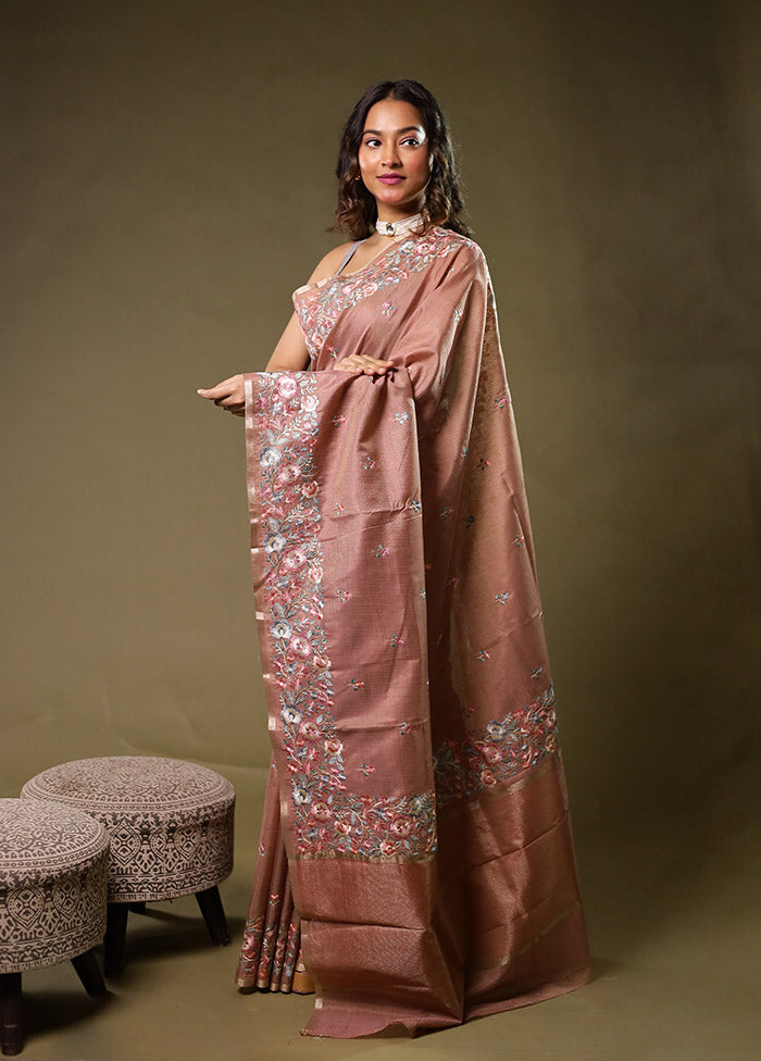 Cream Pure Cotton Saree With Blouse Piece