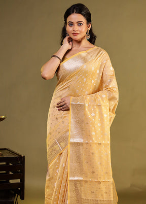 Yellow Kora Silk Saree With Blouse Piece