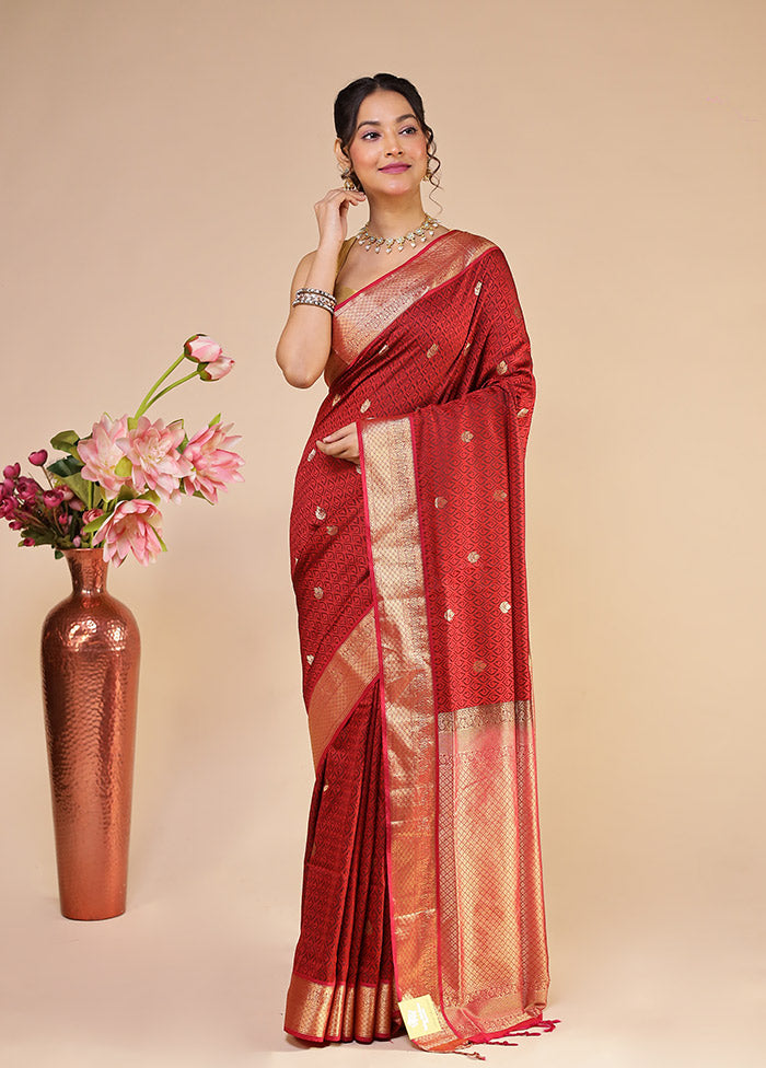 Red Kanjivaram Silk Saree With Blouse Piece