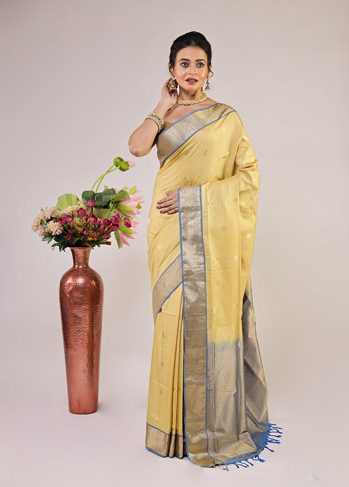 Yellow Kanjivaram Silk Saree With Blouse Piece