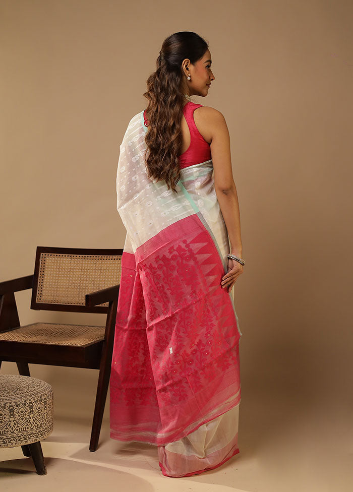 Pink Jamdani Cotton Saree Without Blouse Piece