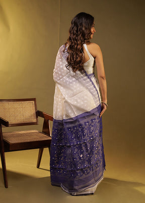 Cream Jamdani Cotton Saree Without Blouse Piece