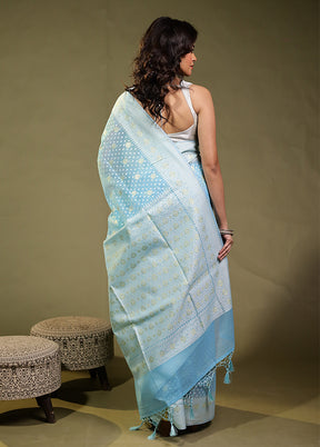 Green Kora Silk Saree With Blouse Piece