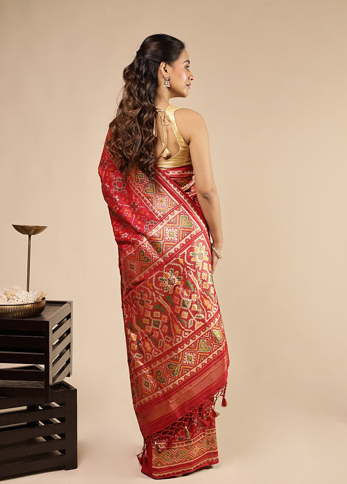 Red Dupion Silk Saree With Blouse Piece