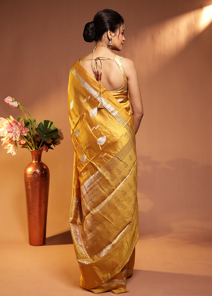 Yellow Handloom Dupion Pure Silk Saree With Blouse Piece