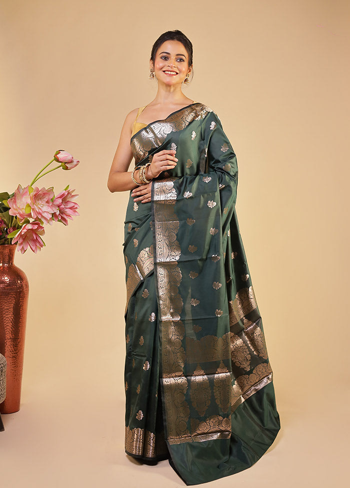Green Dupion Silk Saree With Blouse Piece