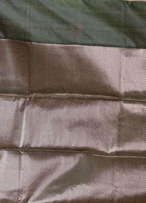 Green Dupion Silk Saree With Blouse Piece