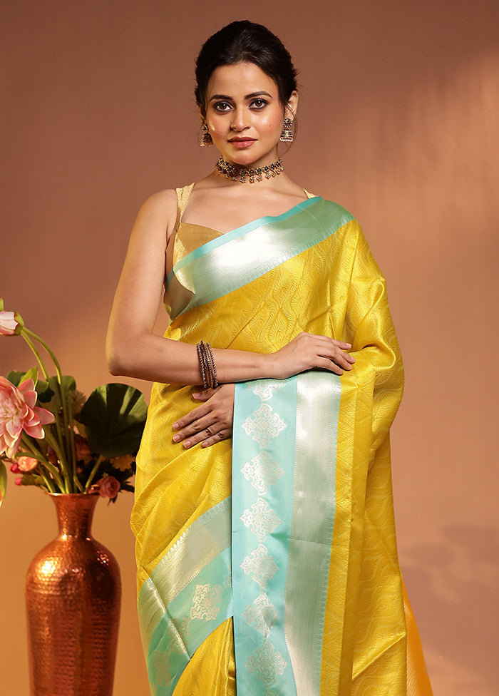 Yellow Kora Silk Saree With Blouse Piece