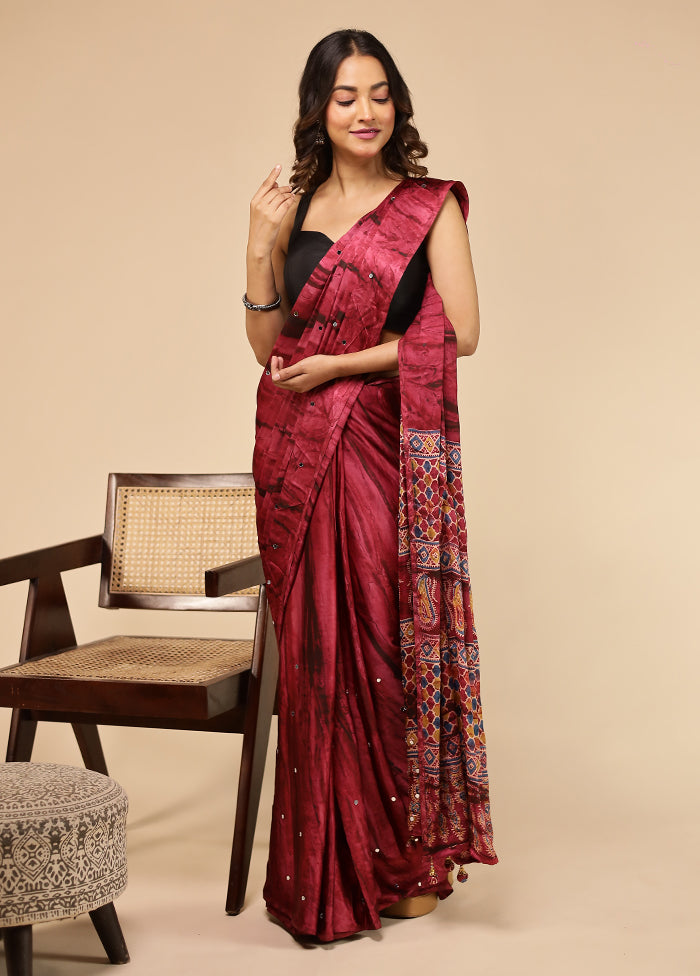 Maroon Printed Silk Saree With Blouse Piece