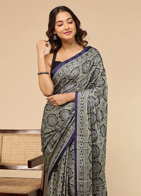 Blue Printed Silk Saree Without Blouse Piece