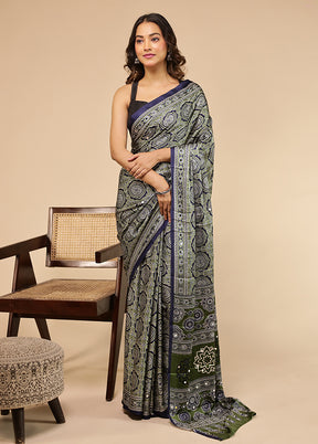 Blue Printed Silk Saree Without Blouse Piece