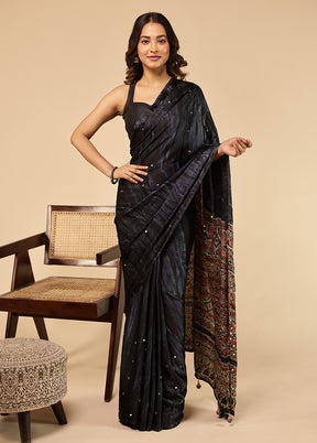 Blue Printed Silk Saree Without Blouse Piece