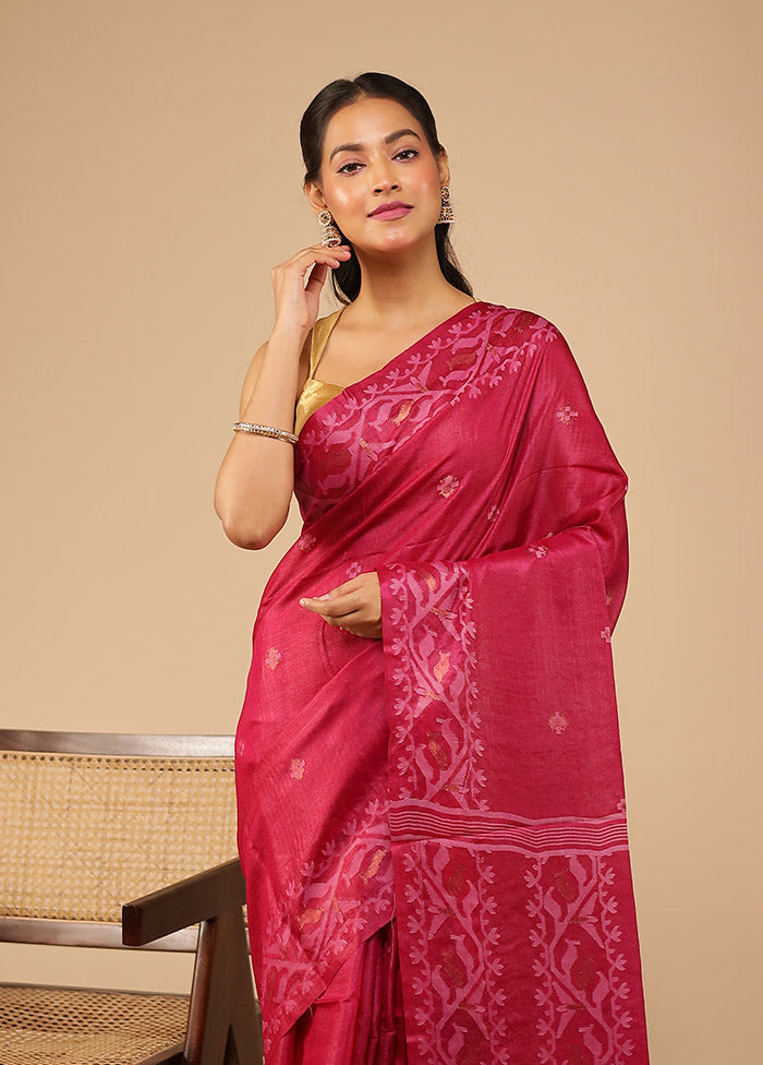 Red Handloom Tussar Pure Silk Saree With Blouse Piece