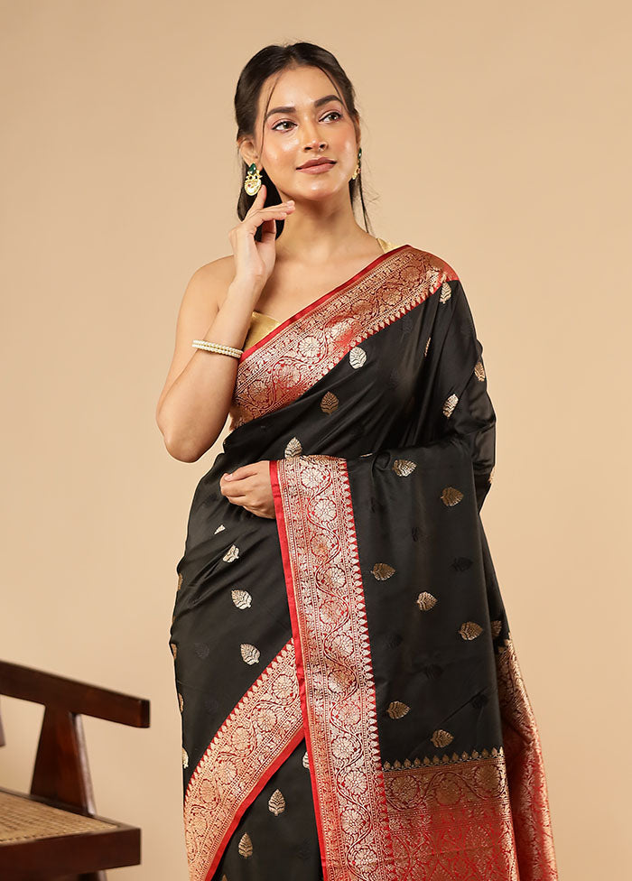 Black Katan Silk Saree With Blouse Piece