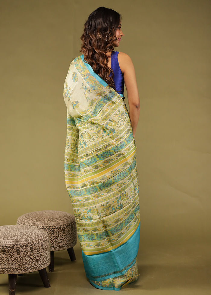 Cream Printed Pure Silk Saree With Blouse Piece