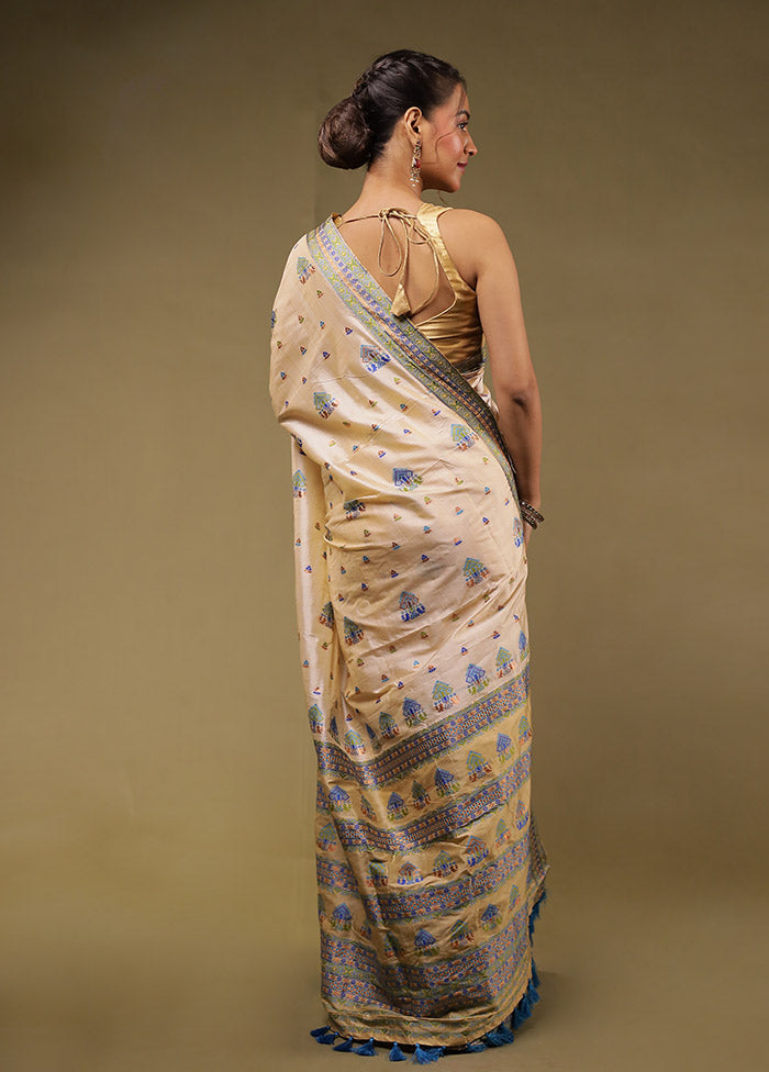 Cream Assam Silk Saree With Blouse Piece