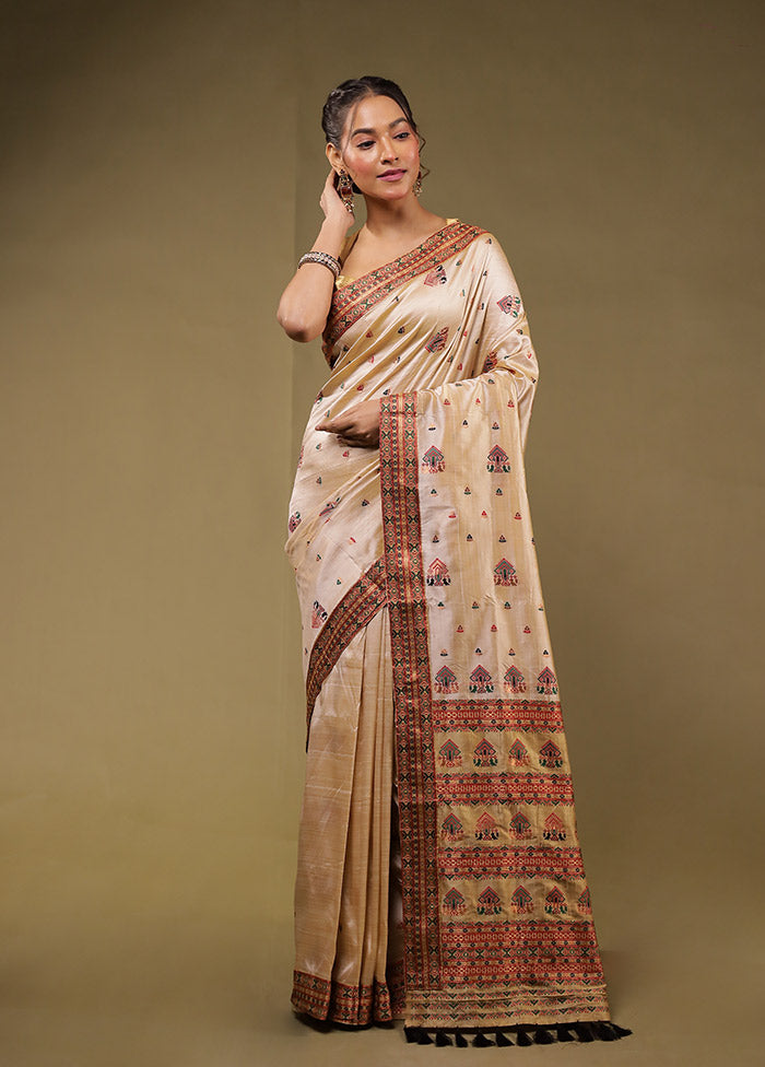 Cream Assam Silk Saree With Blouse Piece
