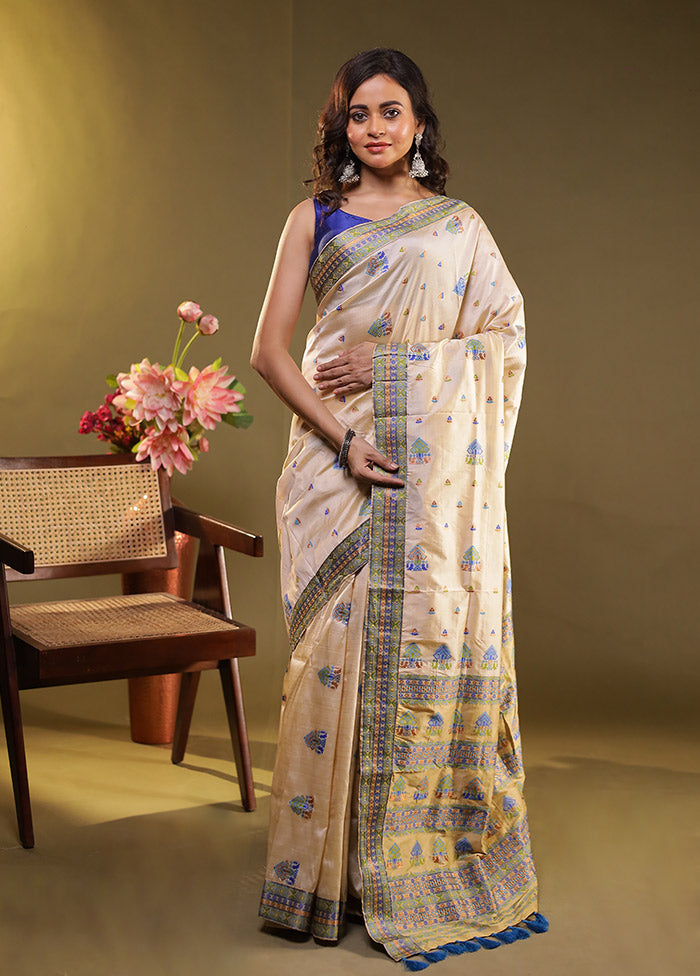 Cream Assam Silk Saree With Blouse Piece