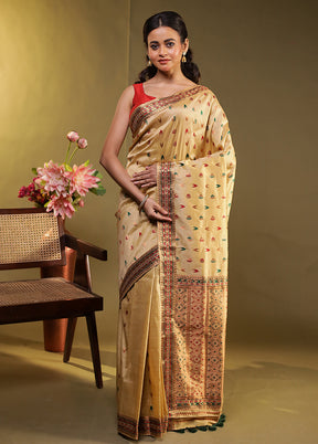 Cream Assam Silk Saree With Blouse Piece
