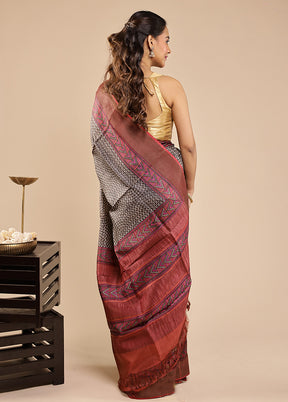 Cream Handloom Tussar Pure Silk Saree With Blouse Piece