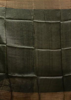 Grey Tussar Silk Saree With Blouse Piece