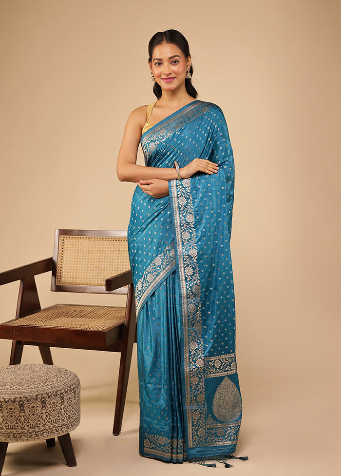 Green Dupion Silk Saree With Blouse Piece