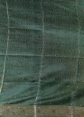 Green Dupion Silk Saree With Blouse Piece