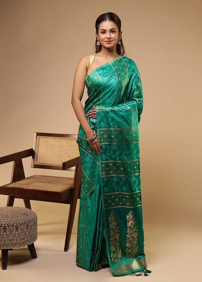 Green Dupion Silk Saree With Blouse Piece
