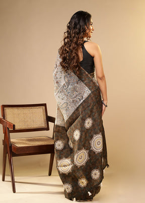 Grey Cotton Saree With Blouse Piece