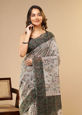 Purple Cotton Saree With Blouse Piece