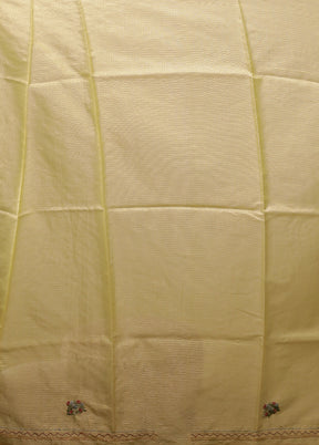 Yellow Cotton Saree With Blouse Piece