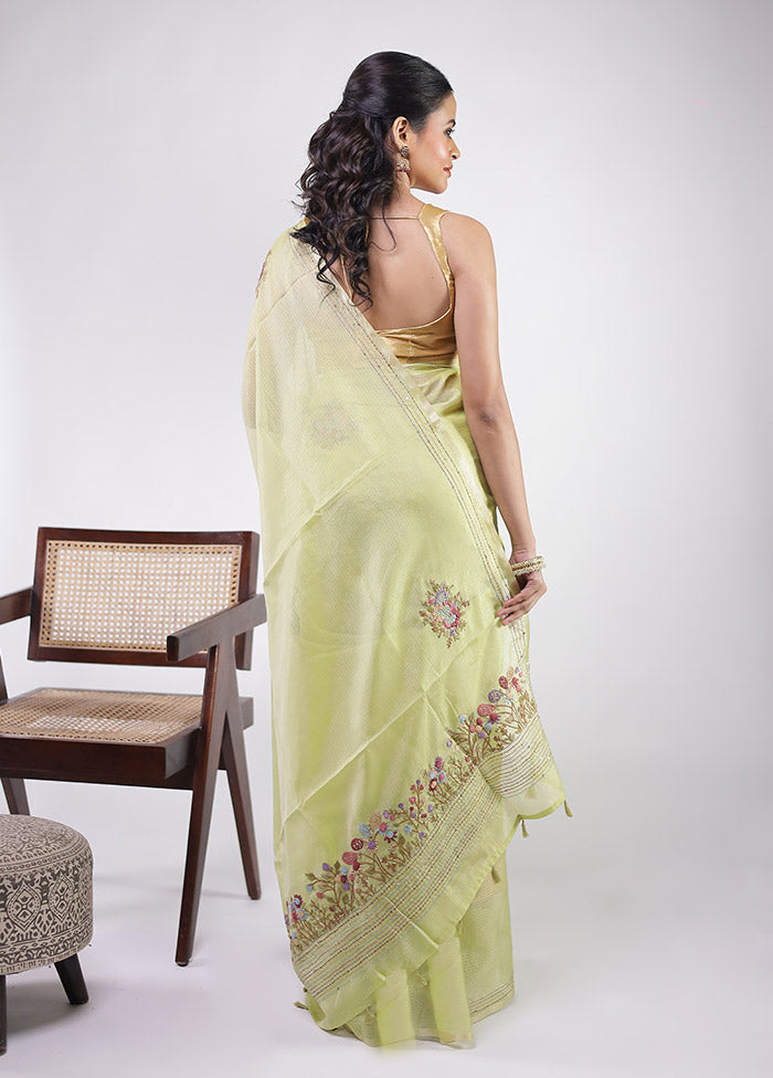 Green Pure Cotton Saree With Blouse Piece