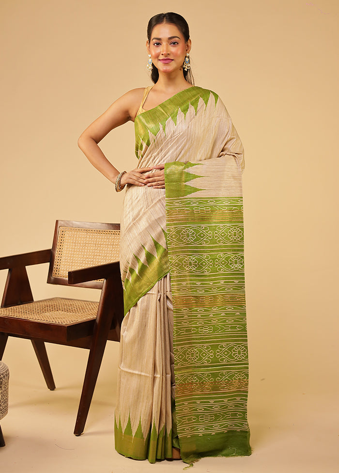 Cream Tussar Silk Saree With Blouse Piece