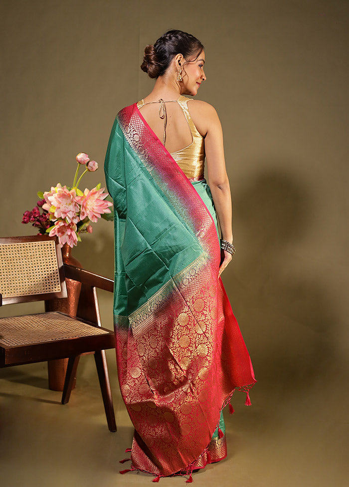 Green Dupion Silk Saree With Blouse Piece