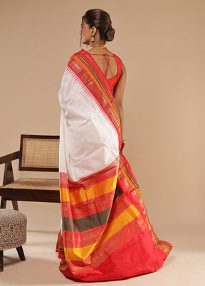 Komal Kiran Duo – White Kanchipuram & Peach Tissue Silk Sarees