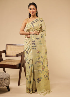 Cream Tussar Silk Saree With Blouse Piece