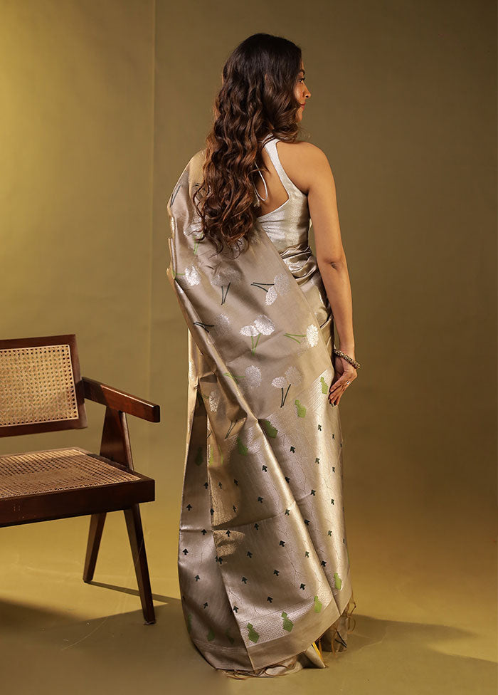 Grey Tussar Silk Saree With Blouse Piece