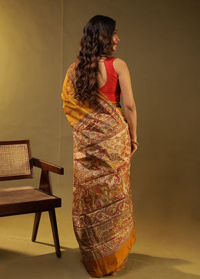 Yellow Printed Pure Silk Saree With Blouse Piece