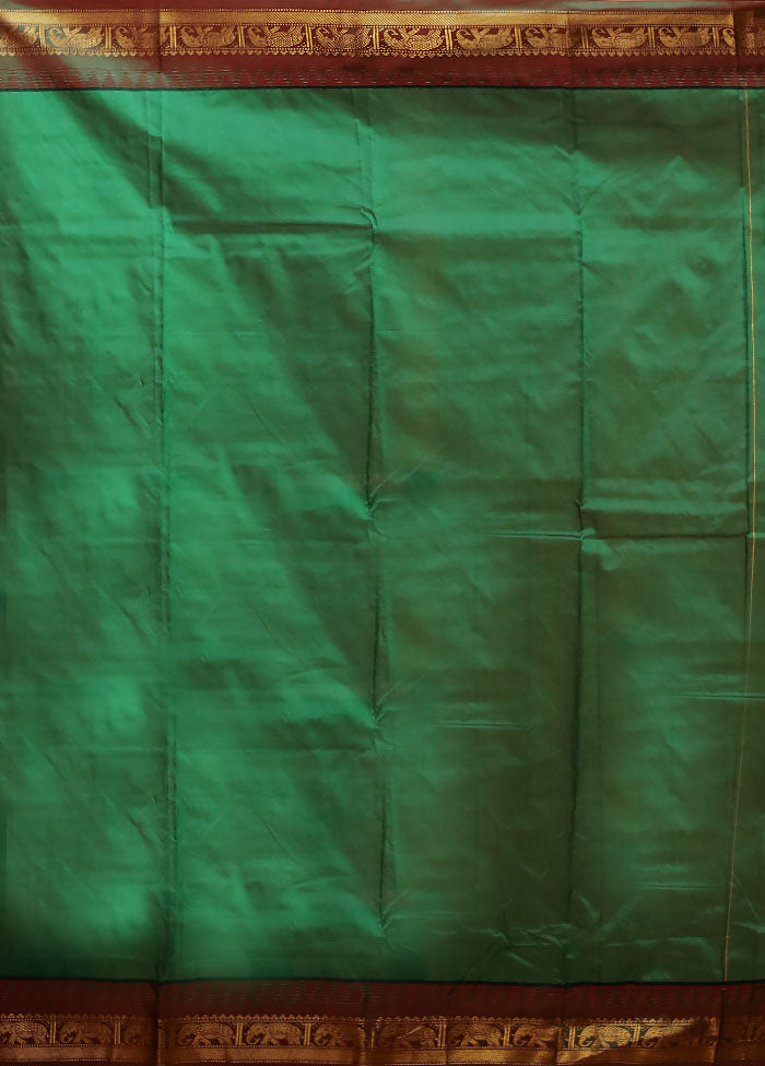Maroon Kanjivaram Silk Saree With Blouse Piece